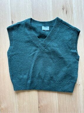Old Navy Women's Dark Green V-Neck Knit Sweater Vest
